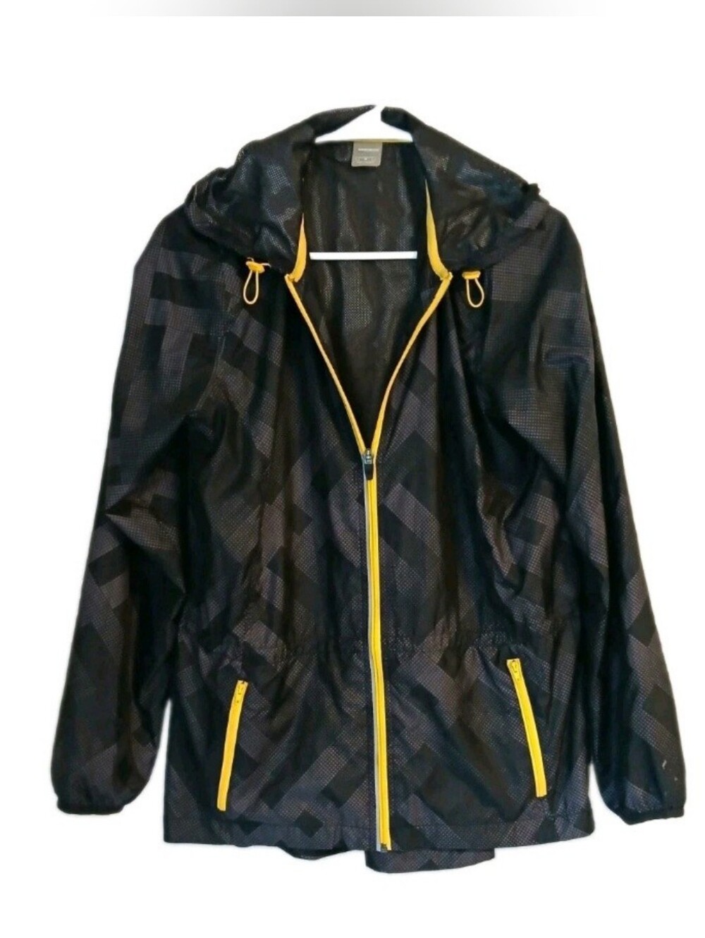 Xersion Women's Lightweight Running Windbreaker Size M